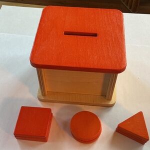 MontiKids Drop Box with Wooden Shapes